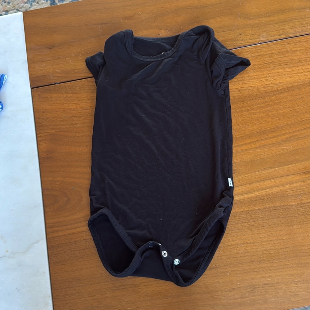 Little sleepies 12-18 month black onesie play condition